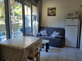 Appartement Balaruc-les-Bains, 2 pièces, 2 personnes - FR-1-534-93